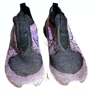 Nike Epic Phantom React Flyknit Laceless Womens Size 8 Purple Slip On